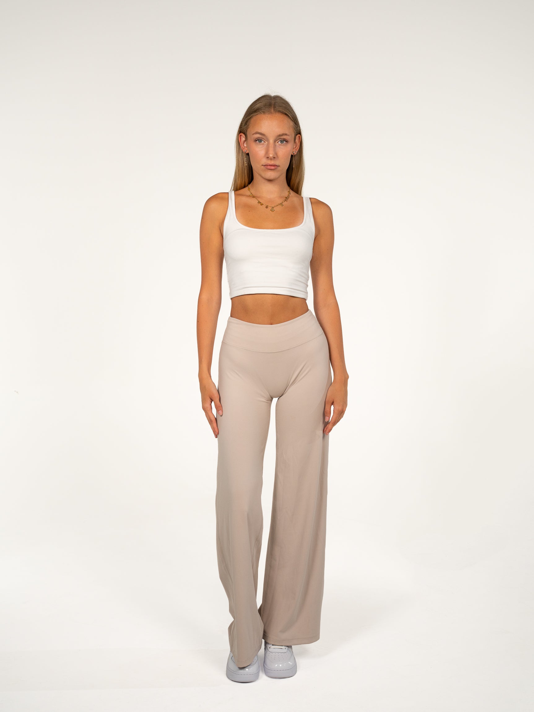 Nova Open Leg Leggings Cream