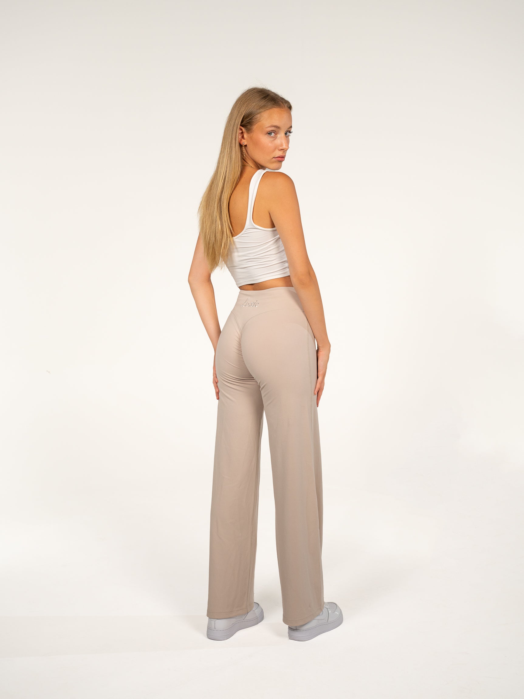 Nova Open Leg Leggings Cream