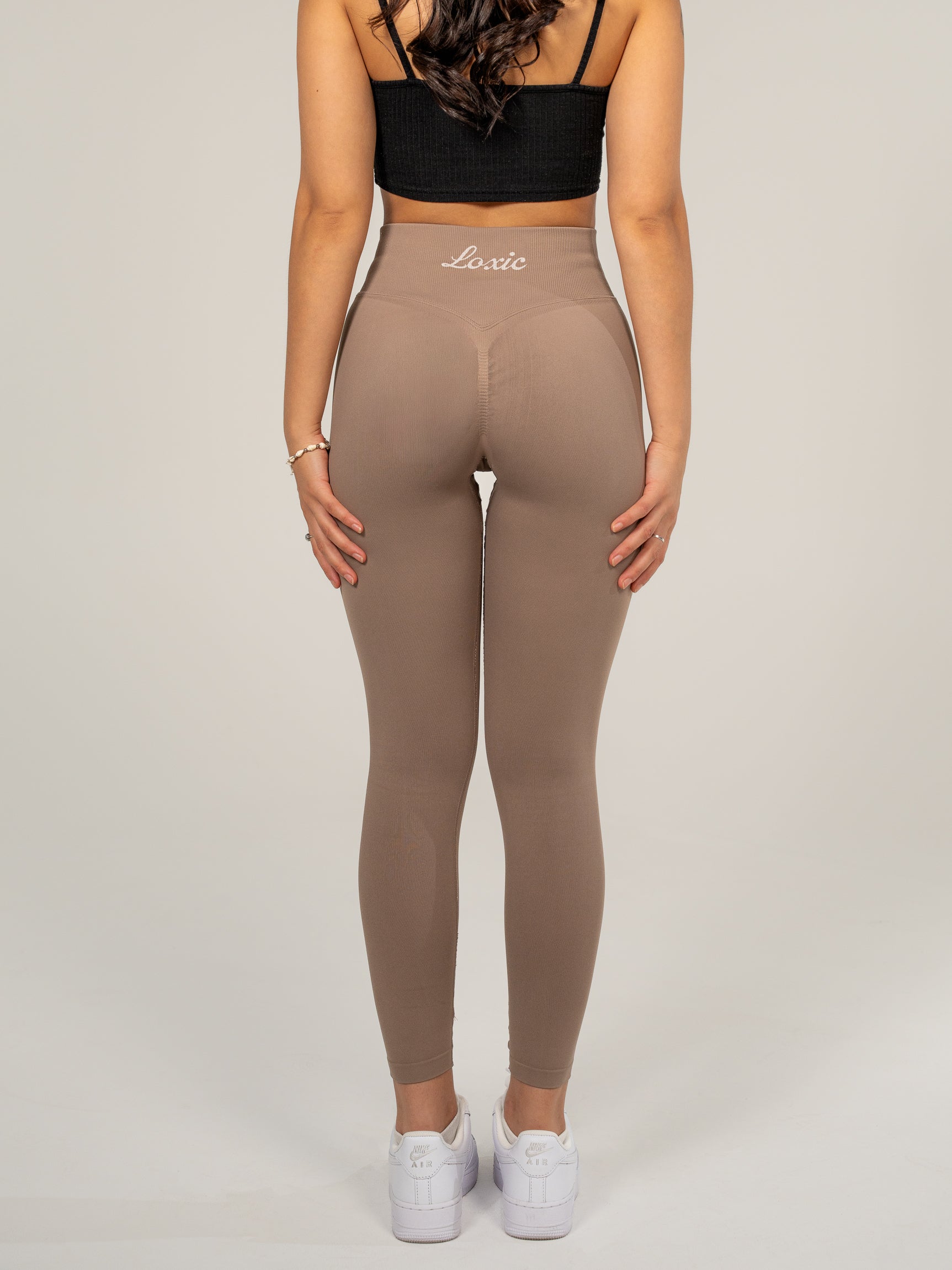 Nova Scrunch Leggings