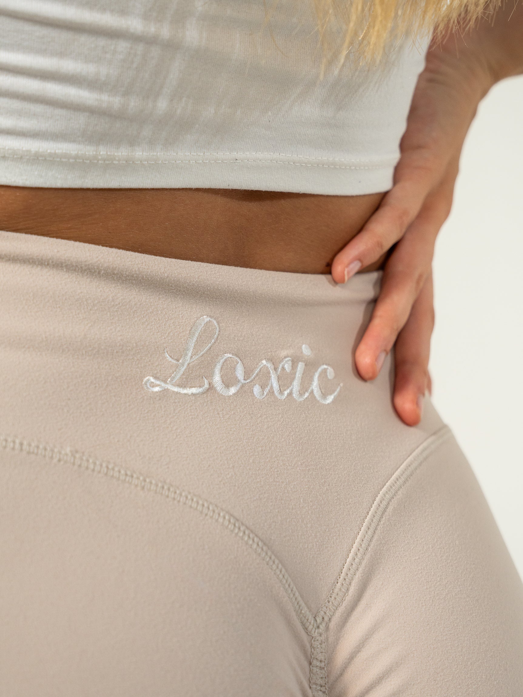 Nova Open Leg Leggings Cream