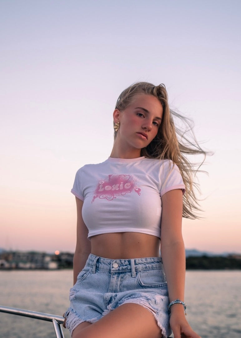 LOVE CROP TOP