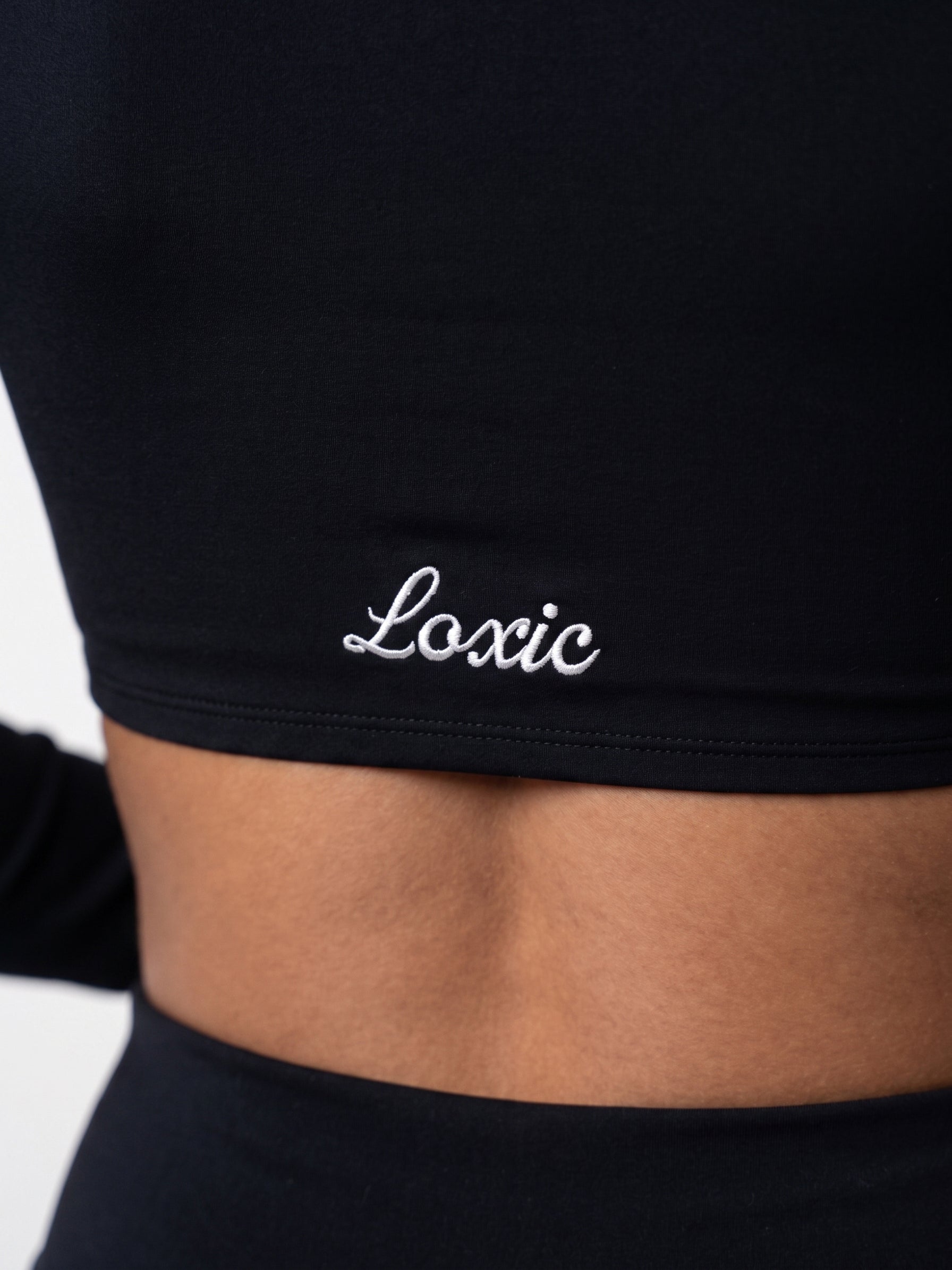 Luma Crop Longsleeve Black